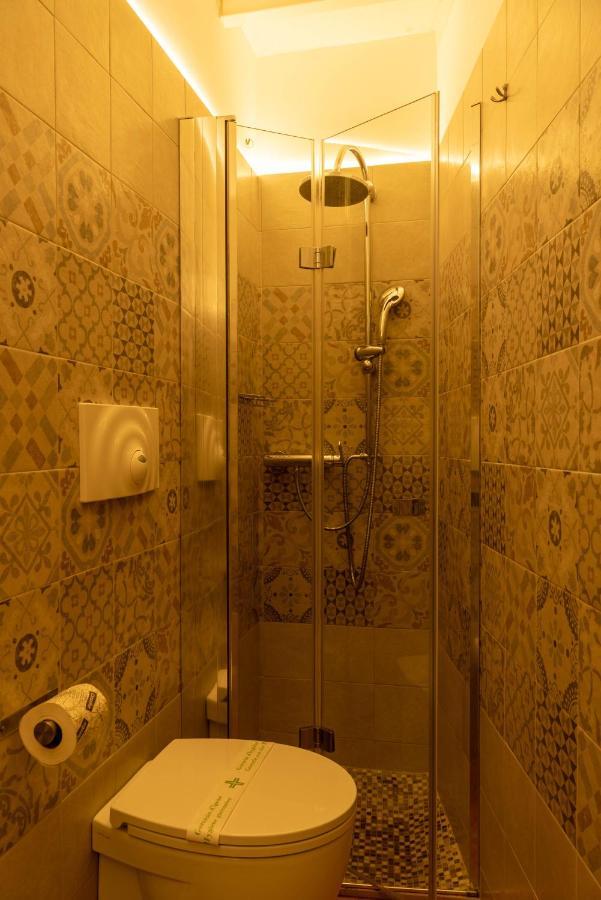 Cadelli Luxury Suite & Apartments Lecce Dış mekan fotoğraf